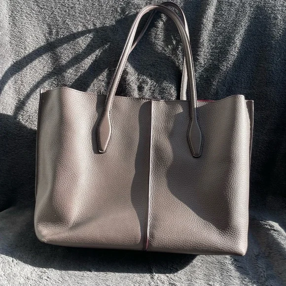 Tod’s Gray Genuine Leather Tote Bag - Picture 2 of 14